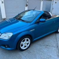 Opel Tigra TwinTop 1.4 16V Sport CABRIO