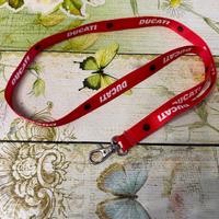 2 foulard e 1 portachiavi Ducati