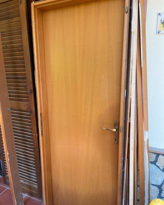 Porta color rovere miele