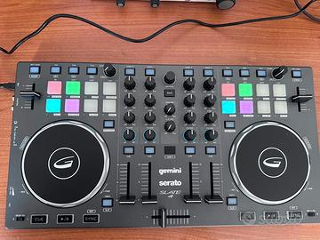 Console DJ Gemini Slate 4