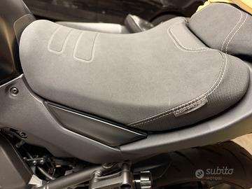 Sella confort yamaha tracer 9 gt