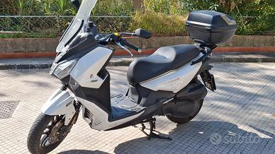 Scooter  Sym Joyride 300