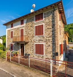 5 LOCALI A TRAVERSETOLO