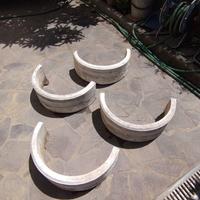 Cordolo in cemento bianco per aiuole