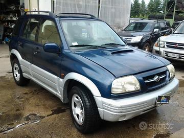 Suzuki Grand Vitara 4x4 1998 - uso ricambi