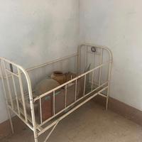 culla colore bianco vintage