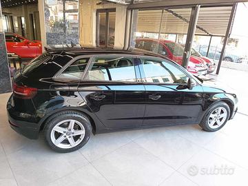 AUDI A3 SPB 30 TDI S tronic Admired