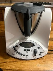 Bimby Vorwerk TM31 con accessori
