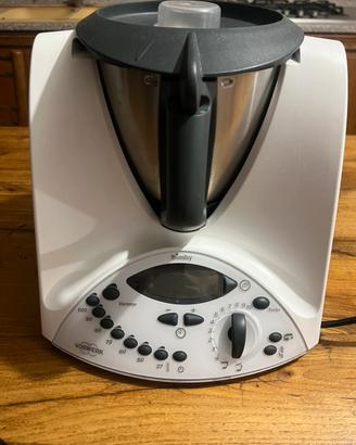 Bimby Vorwerk TM31 con accessori