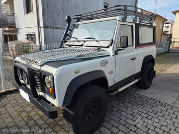 Land Rover Defender td5 90 