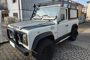 Land Rover Defender td5 90 