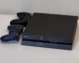 Playstation 4 + 2 Controller