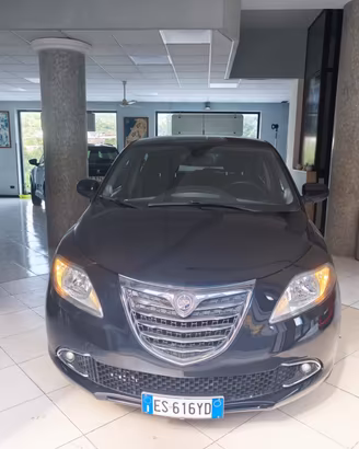 Lancia Ypsilon 0.9 TwinAir 85 CV 5 porte S&S DFN G