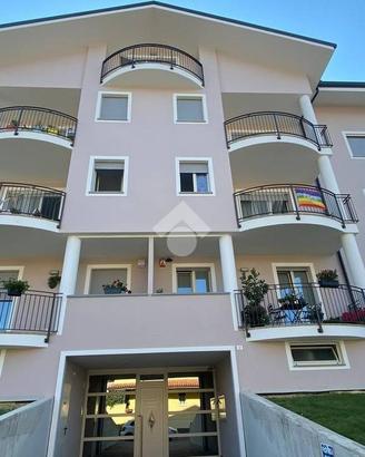 2 LOCALI A VERZUOLO