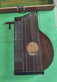 Cetra strumento musicale 