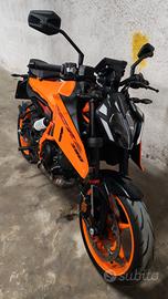 ktm Duke 390  04/2024  5550 km