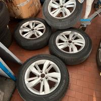 4 Gomme + Cerchi in lega '15 Volkswagen Polo AW1 