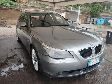bmw 530d touring e61 per pezzi di ricambio