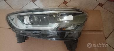 Proiettore dx Renault kadjar e altro