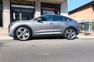 Audi Q4 50 E-Tron Quattro S-Line Edition Quattro, 