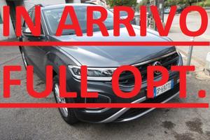 Volkswagen T-Roc 2.0 TDi150cv *FULL OPT* daVETRINA