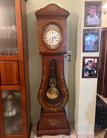 Orologio a pendolo da terra