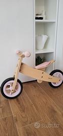 triciclo in legno