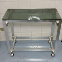 Mobile carrello porta TV vetro e acciaio con ruote
