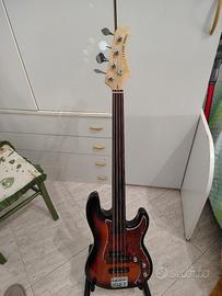 Basso elettrico Fretless