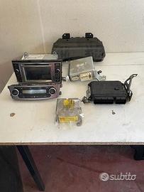 Ricambi Toyota Avensis 2013 Accessori