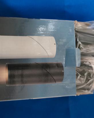 faretti tubolari neri e bulbi led