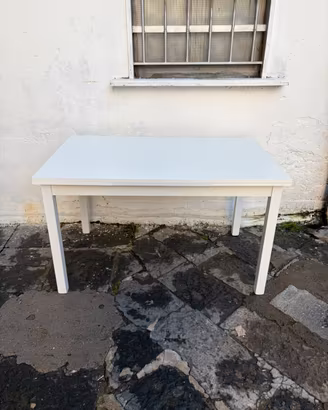 Tavolo Moderno