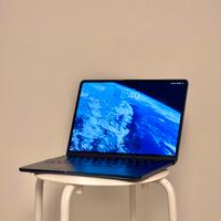 MacBook Air M2 (2022) Full Set + Cover Omaggio
