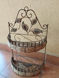 Applique bagno in vimini e ferro battuto