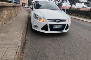 Ford Focus mk3 tdci 2012 cambio automatico 