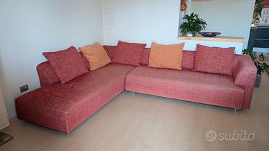 Divano angolare design marca  Valentini  