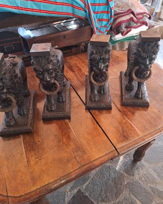 leoni in legno di abete ebanizzato 