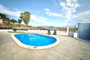 Villa singola con piscina