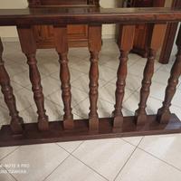 Balaustra in legno massiccio