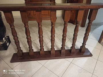 Balaustra in legno massiccio