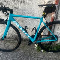 Bicicletta da corsa scott