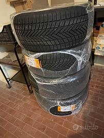 Pneumatici nuovi all seasons