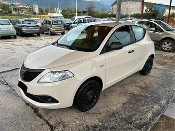 Lancia Ypsilon 1.2 69 CV 5 porte GPL Ecochic Monog
