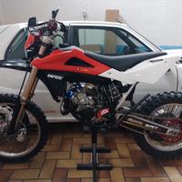 Husqvarna WR 125 enduro