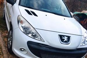 Peugeot 206+ 68 CV 1.4 HDi 5p. S 4.3L/100km Giugno