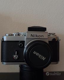 Nikon F2 + Mirino DW-1 + 50mm f/1.8 Ai-S Pancake