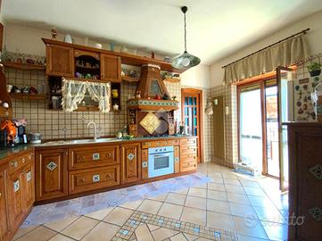 3 LOCALI A SAN GIORGIO A CREMANO