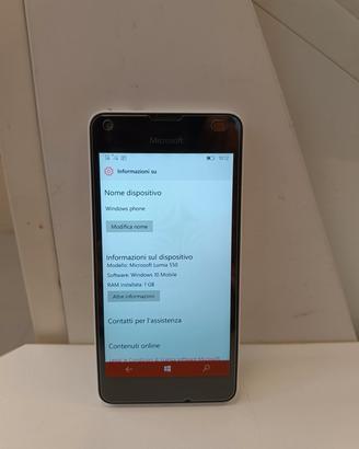 Smartphone Nokia Lumia 550 bianco con Windows 10