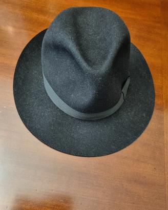 Cappello elegante uomo marca Mutinelli Milano.