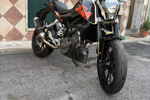 KTM Duke 125